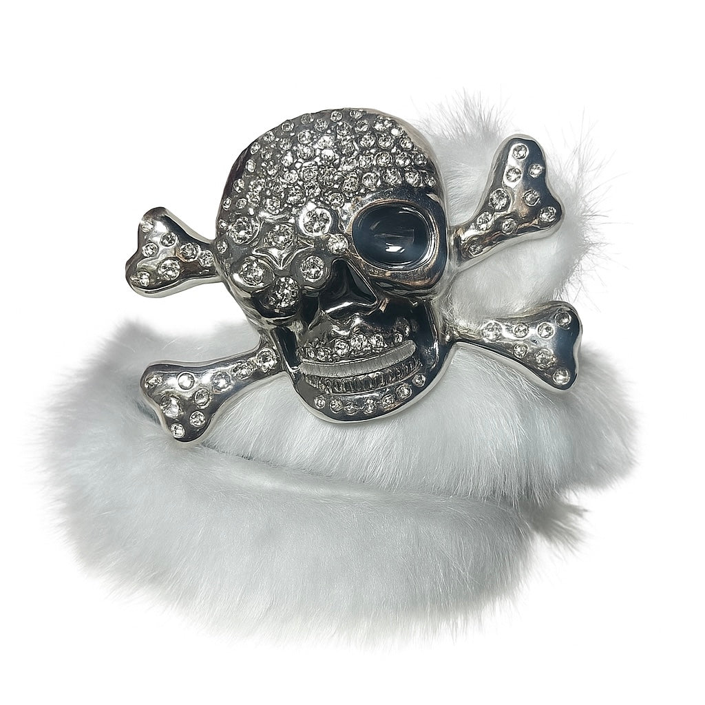 Skull fur belt